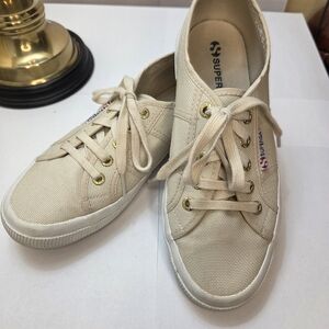 Superga Cuto Core Cream Canvas Sneakers Sz 7-7.5 - Euro 37.5 Preloved